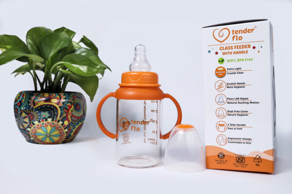 Borosilicate glass feeding bottle